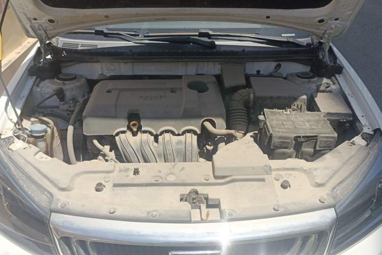 Used Geely Auto Emgrand 2019 Leading Edition 1.5L CVT Luxury Model China VI Standard Engine Bay