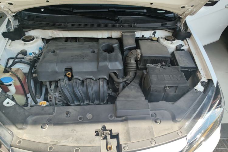 Used Geely Auto Emgrand 2019 Leading Edition 1.5L CVT Luxury Model China VI Standard Engine Bay