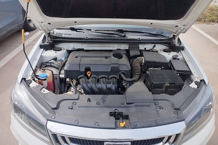 Used Geely Auto Emgrand 2019 Leading Edition 1.5L CVT Luxury Model China VI Standard Engine Bay