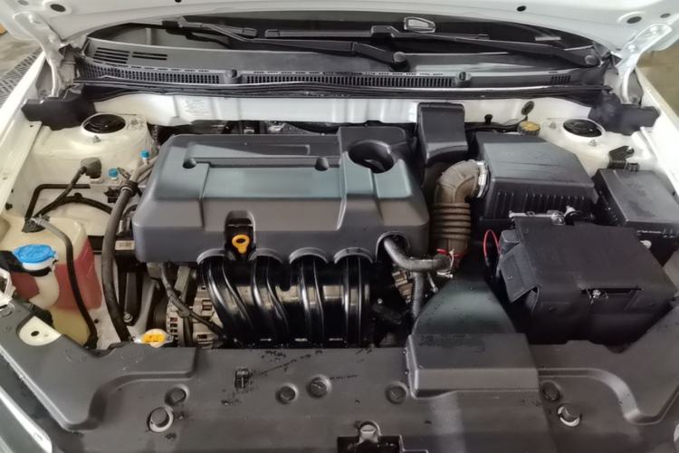 Used Geely Auto Emgrand 2019 Leading Edition 1.5L CVT Luxury Model China VI Standard Engine Bay