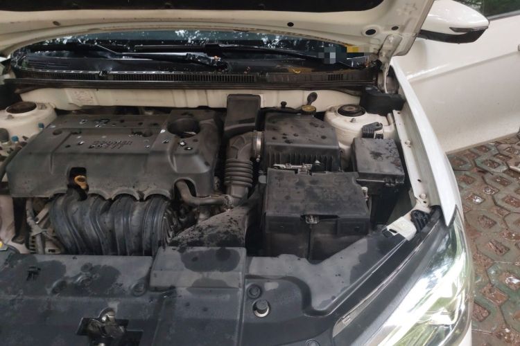 Used Geely Auto Emgrand 2019 Leading Edition 1.5L CVT Upward-Connected Model China VI Standard Engine Bay Left