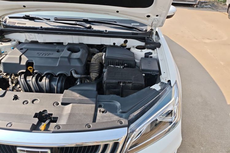 Used Geely Auto Emgrand 2019 Leading Edition 1.5L Manual Luxury Model China VI Standard Engine Bay Left
