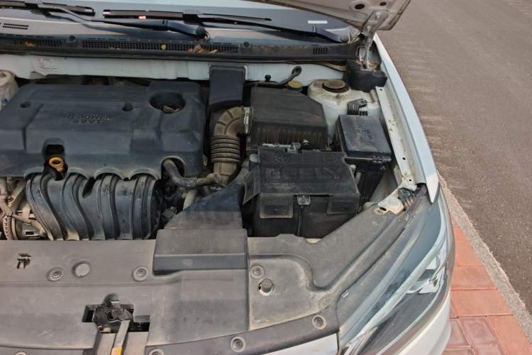 Used Geely Auto Emgrand 2019 Leading Edition 1.5L CVT Upward-Connected Model China VI Standard Engine Bay Left