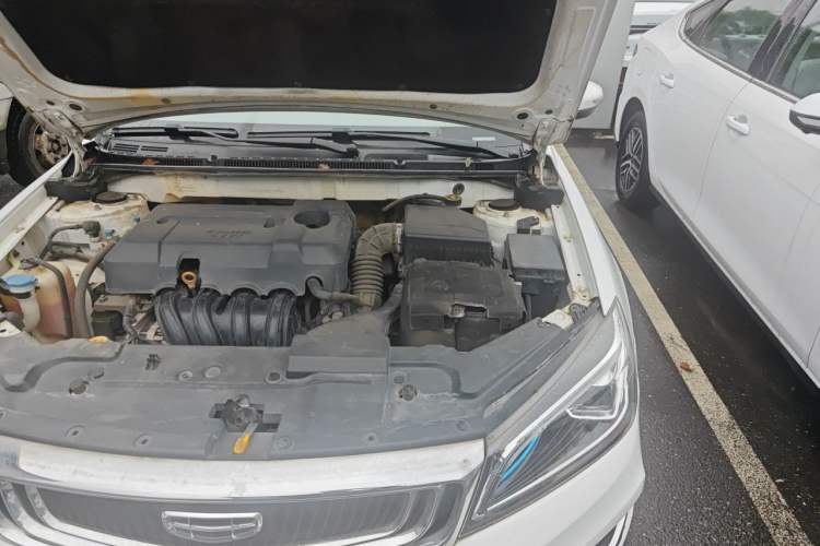 Used Geely Auto Emgrand 2019 Leading Edition 1.5L Manual Upgraded Connectivity Model China VI Standard Engine Bay Left