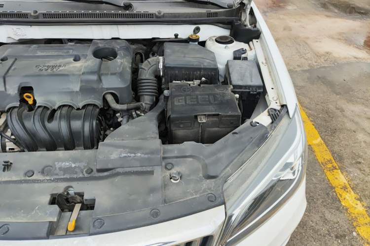 Used Geely Auto Emgrand 2019 Leading Edition 1.5L Manual Upgraded Connectivity Model China VI Standard Engine Bay Left