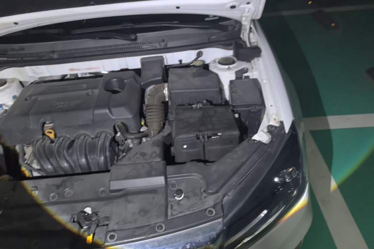 Used Geely Auto Emgrand 2019 Leading Edition 1.5L CVT Luxury Model China VI Standard Engine Bay Left