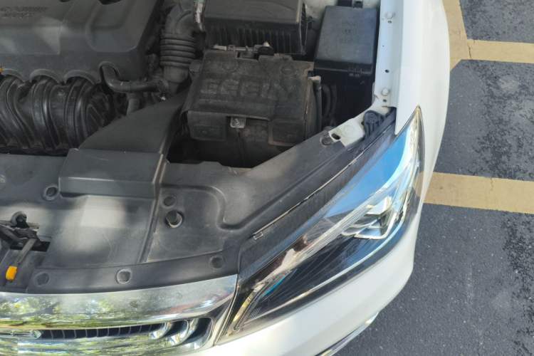 Used Geely Auto Emgrand 2019 Leading Edition 1.5L Manual Upgraded Connectivity Model China VI Standard Engine Bay Left