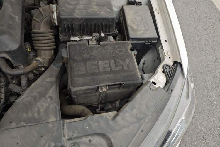 Used Geely Auto Emgrand 2019 Leading Edition 1.5L Manual Upward Asian Games Edition China VI Engine Bay Left