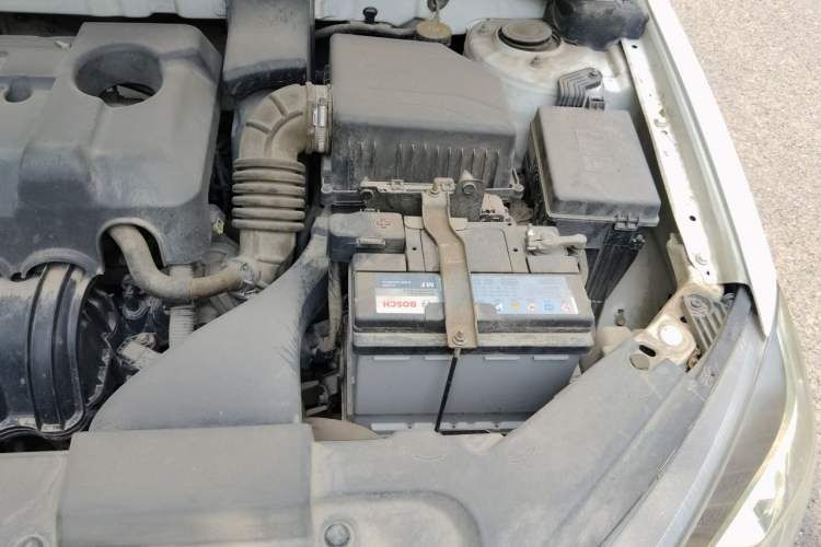 Used Geely Auto Emgrand 2019 Leading Edition 1.5L CVT Upward Asian Games Edition China VI Engine Bay Left