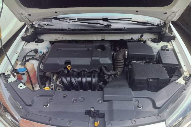 Used Geely Auto Emgrand 2019 Leading Edition 1.5L Manual Luxury Model China VI Standard Engine Bay
