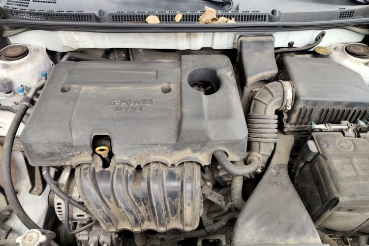 Used Geely Auto Emgrand 2019 Leading Edition 1.5L CVT Upward-Connected Model China VI Standard Engine Bay