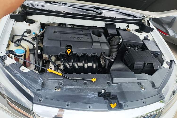 Used Geely Auto Emgrand 2019 Leading Edition 1.5L CVT Luxury Model China VI Standard Engine Bay