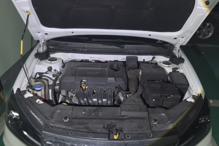 Used Geely Auto Emgrand 2019 Leading Edition 1.5L CVT Luxury Model China VI Standard Engine Bay