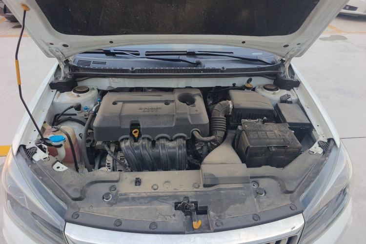 Used Geely Auto Emgrand 2019 Leading Edition 1.5L Manual Luxury Model China VI Standard Engine Bay
