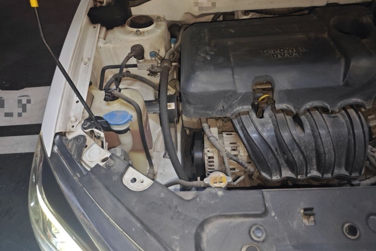 Used Geely Auto Emgrand 2019 Leading Edition 1.5L CVT Upward-Connected Model China VI Standard Engine Bay Right