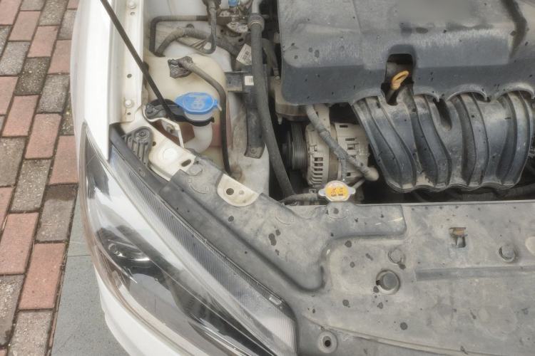 Used Geely Auto Emgrand 2019 Leading Edition 1.5L CVT Luxury Model China VI Standard Engine Bay Right