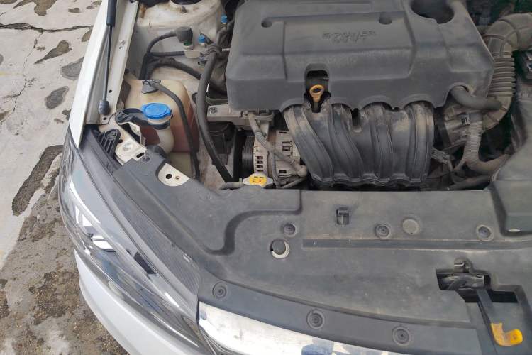 Used Geely Auto Emgrand 2019 Leading Edition 1.5L CVT Upward Connectivity Model China V Standard Engine Bay Right