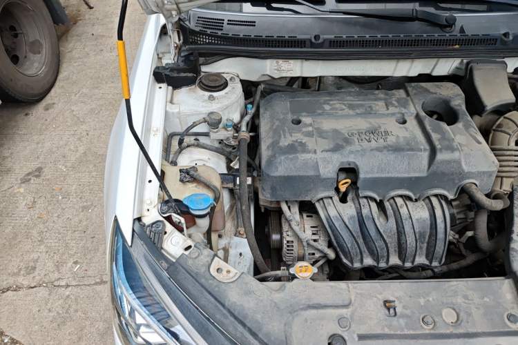 Used Geely Auto Emgrand 2019 Leading Edition 1.5L CVT Upward-Connected Model China VI Standard Engine Bay Right