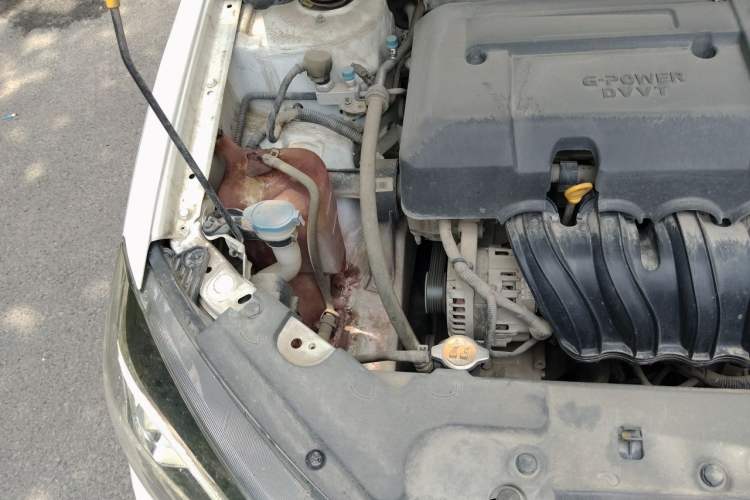 Used Geely Auto Emgrand 2019 Leading Edition 1.5L CVT Upward Asian Games Edition China VI Engine Bay Right