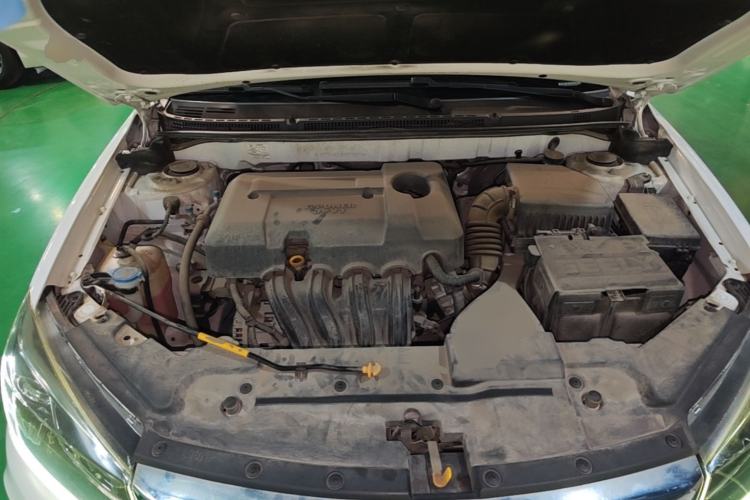 Used Geely Auto Emgrand 2019 Leading Edition 1.5L Manual Fashion Model China VI Standard Engine Bay