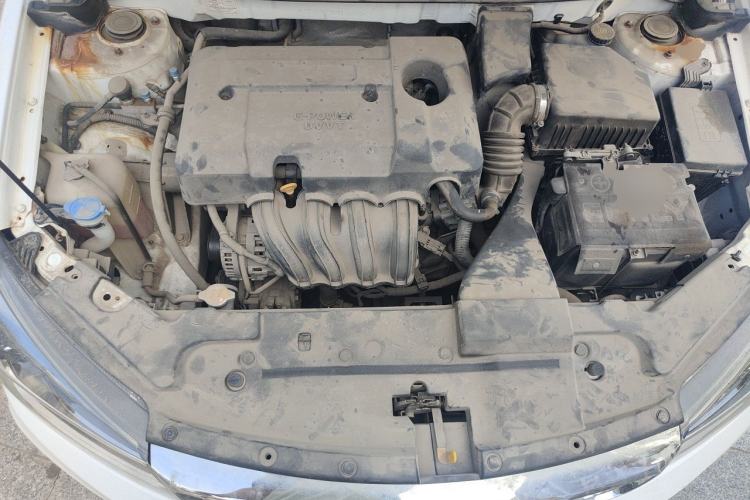 Used Geely Auto Emgrand 2019 Leading Edition 1.5L CVT Luxury Model China VI Standard Engine Bay