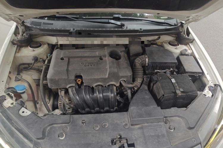 Used Geely Auto Emgrand 2019 Leading Edition 1.5L CVT Upward-Connected Model China VI Standard Engine Bay