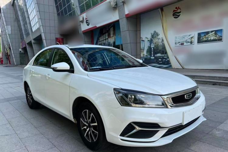 Used Geely Auto Emgrand 2019 Leading Edition 1.5L Manual Luxury Model China VI Standard Exterior 1