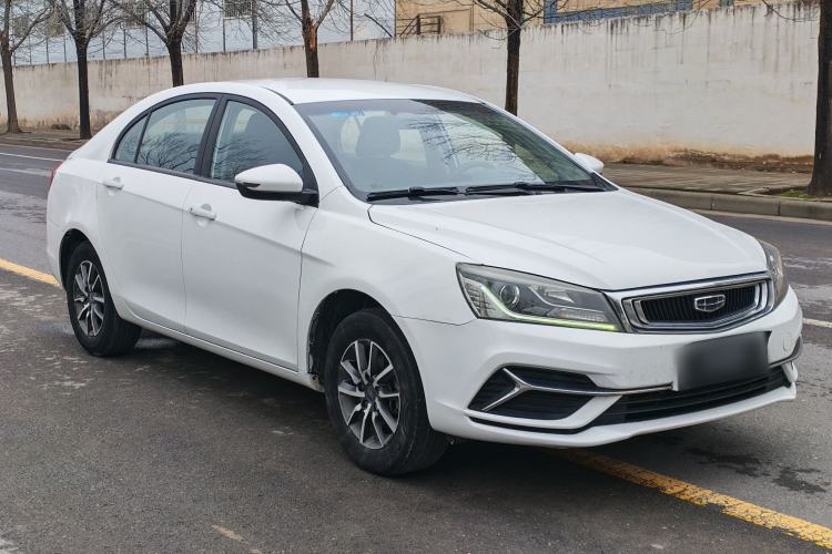 Used Geely Auto Emgrand 2019 Leading Edition 1.5L Manual Luxury Model China VI Standard Exterior 2