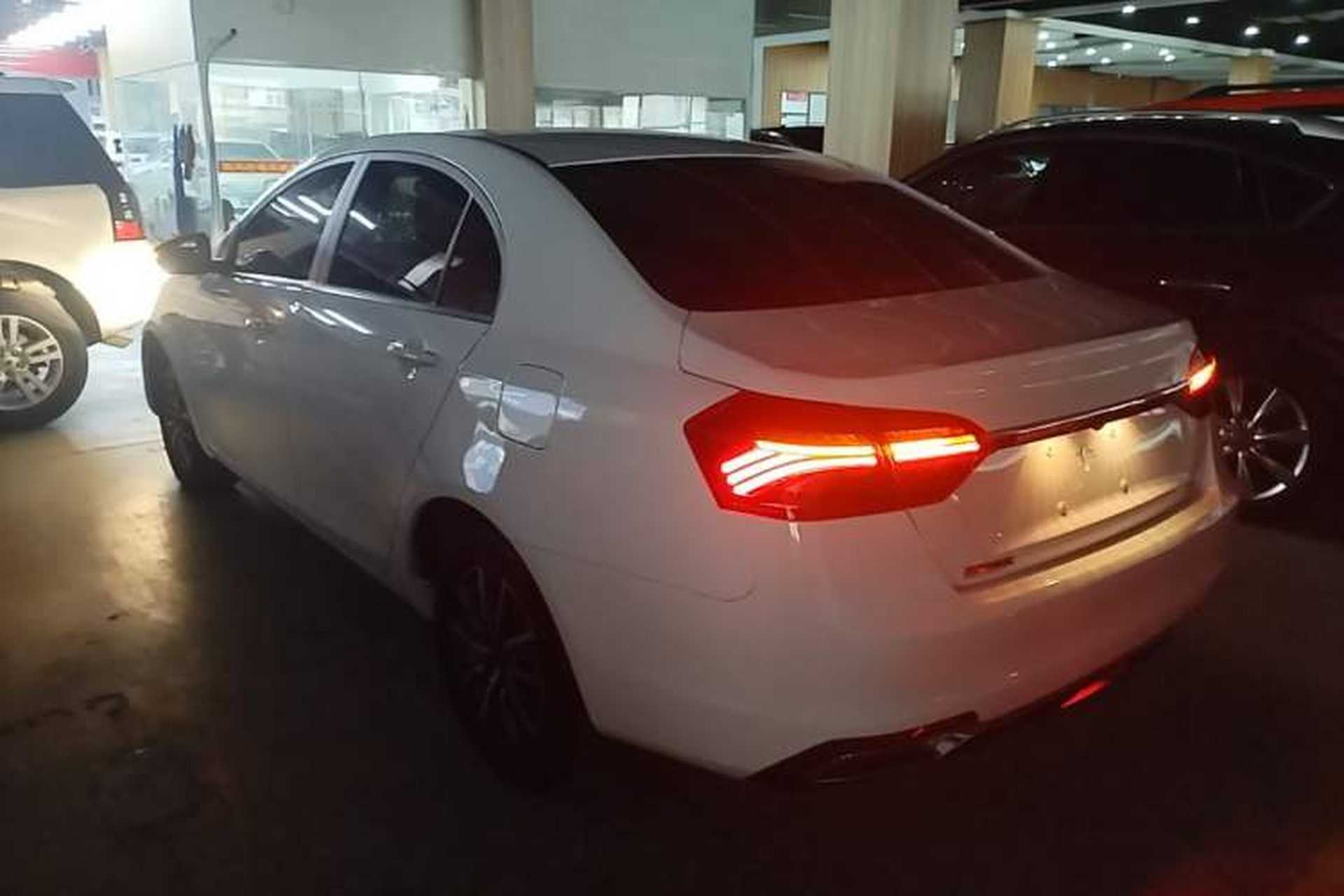 Used Geely Auto Emgrand 2019 Leading Edition 1.5L CVT Luxury Model China VI Standard Exterior 2