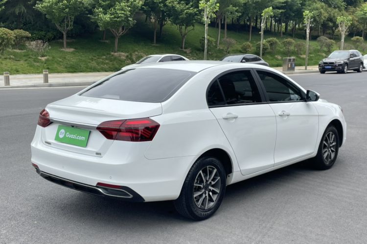 Used Geely Auto Emgrand 2019 Leading Edition 1.5L CVT Luxury Model China VI Standard Exterior 5