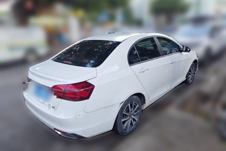 Used Geely Auto Emgrand 2019 Leading Edition 1.5L Manual Upgraded Connectivity Model China VI Standard Exterior 5