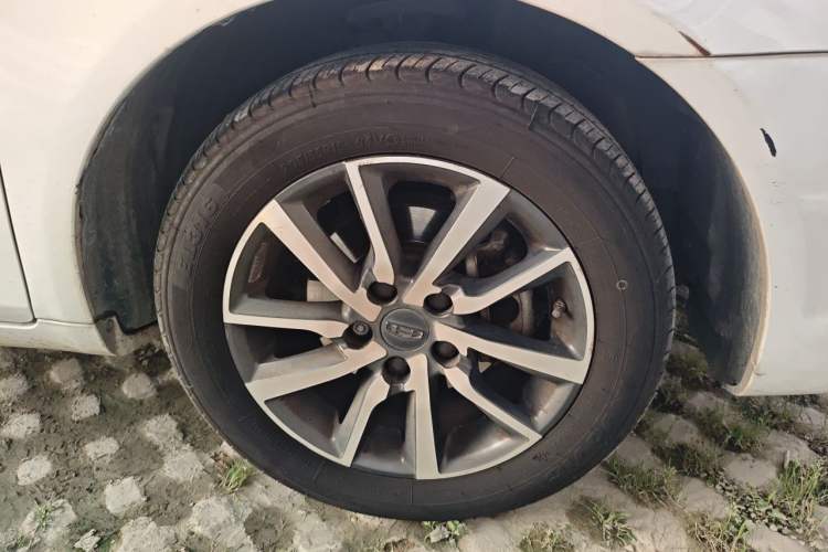 Used Geely Auto Emgrand 2019 Leading Edition 1.5L Manual Upward Asian Games Edition China VI Exterior 7