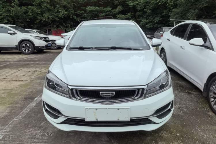 Used Geely Auto Emgrand 2019 Leading Edition 1.5L Manual Luxury Model China VI Standard Front