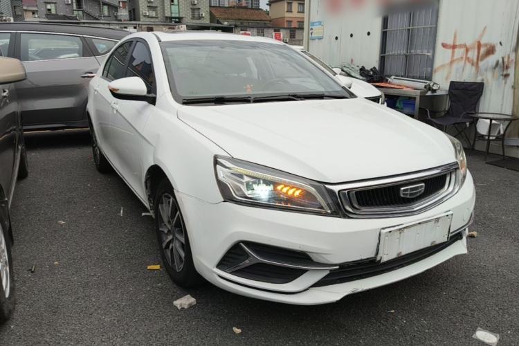 Used Geely Auto Emgrand 2019 Leading Edition 1.5L Manual Upgraded Connectivity Model China VI Standard Front Right 45 Deg