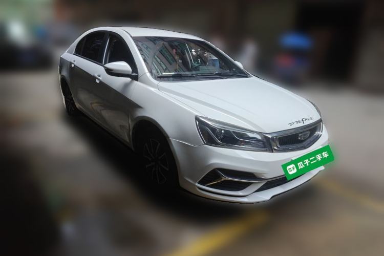 Used Geely Auto Emgrand 2019 Leading Edition 1.5L CVT Luxury Model China VI Standard Front Right 45 Deg