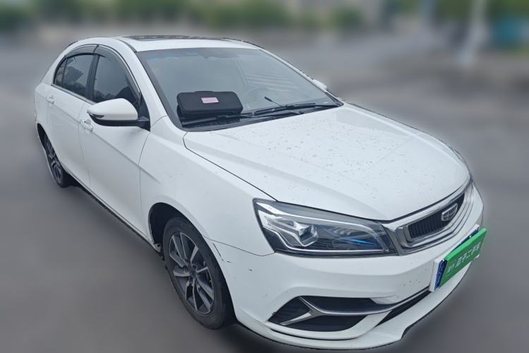 Used Geely Auto Emgrand 2019 Leading Edition 1.5L Manual Upgraded Connectivity Model China VI Standard Front Right 45 Deg