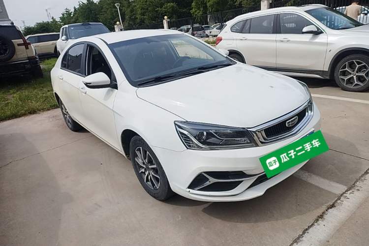 Used Geely Auto Emgrand 2019 Leading Edition 1.5L CVT Luxury Model China VI Standard Front Right 45 Deg