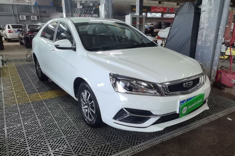 Used Geely Auto Emgrand 2019 Leading Edition 1.5L CVT Luxury Model China VI Standard Front Right 45 Deg