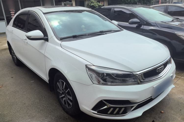 Used Geely Auto Emgrand 2019 Leading Edition 1.5L Manual Luxury Model China VI Standard Front Right 45 Deg