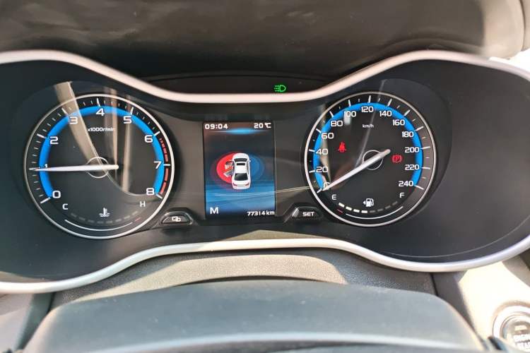 Used Geely Auto Emgrand 2019 Leading Edition 1.5L Manual Luxury Model China VI Standard Instrument Cluster