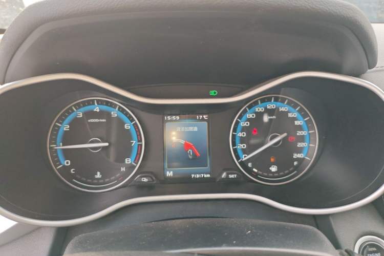 Used Geely Auto Emgrand 2019 Leading Edition 1.5L Manual Luxury Model China VI Standard Instrument Cluster