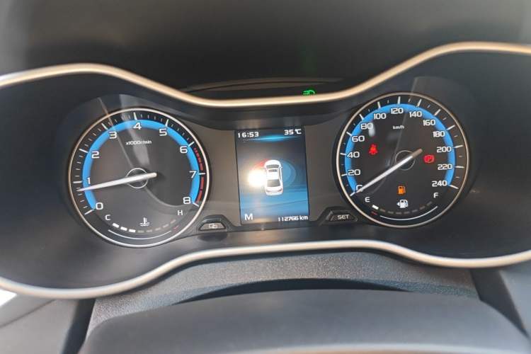 Used Geely Auto Emgrand 2019 Leading Edition 1.5L Manual Luxury Model China V Standard Instrument Cluster