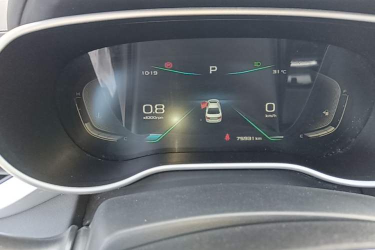 Used Geely Auto Emgrand 2019 Leading Edition 1.5L CVT Upward-Connected Model China VI Standard Instrument Cluster
