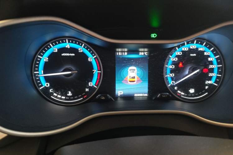Used Geely Auto Emgrand 2019 Leading Edition 1.5L CVT Luxury Model China VI Standard Instrument Cluster