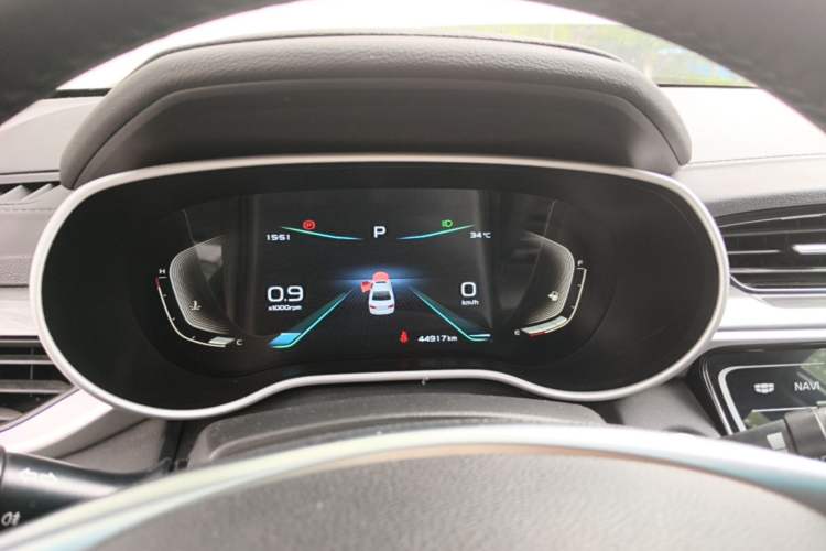 Used Geely Auto Emgrand 2019 Leading Edition 1.5L CVT Upward-Connected Model China VI Standard Instrument Cluster
