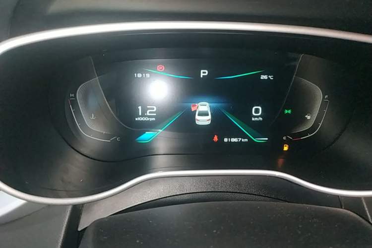 Used Geely Auto Emgrand 2019 Leading Edition 1.5L CVT Upward-Connected Model China VI Standard Instrument Cluster