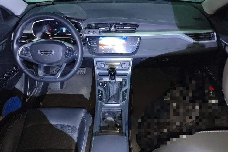 Used Geely Auto Emgrand 2019 Leading Edition 1.5L CVT Upward-Connected Model China VI Standard Interior 2