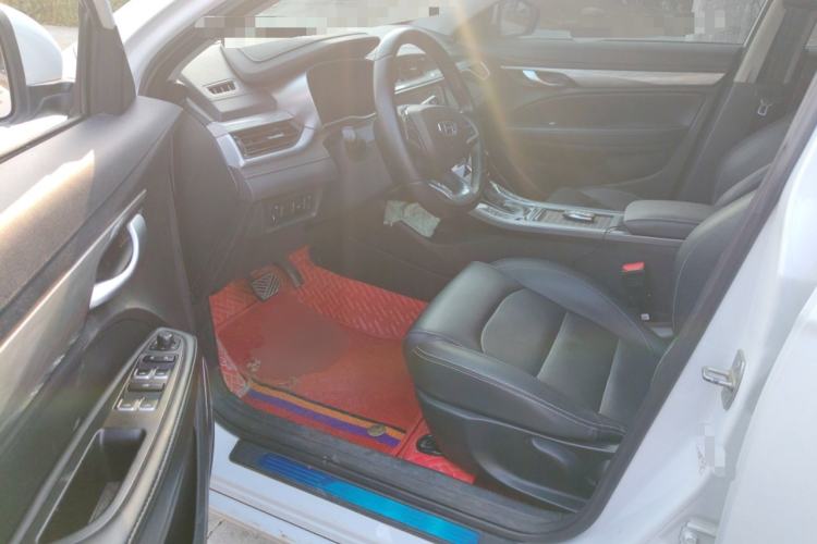 Used Geely Auto Emgrand 2019 Leading Edition 1.5L CVT Upward Asian Games Edition China V Interior 3