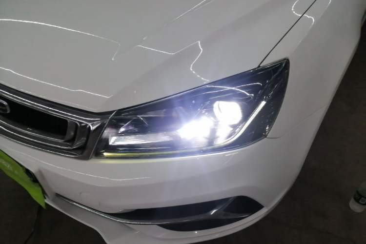 Used Geely Auto Emgrand 2019 Leading Edition 1.5L Manual Luxury Model China VI Standard Left Front Headlight