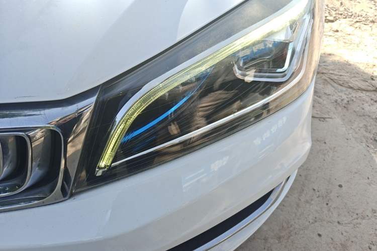 Used Geely Auto Emgrand 2019 Leading Edition 1.5L Manual Upward Asian Games Edition China VI Left Front Headlight